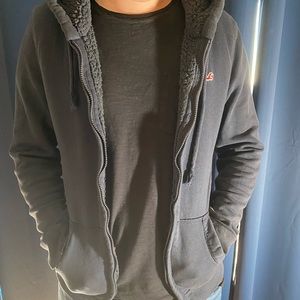 Men’s Hollister zip up jacket
